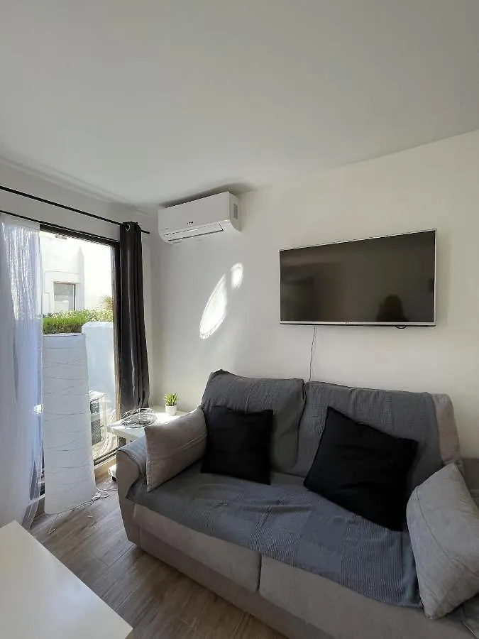 Estepona - Playa - 2 Dormitorios Con Amplio Jardin Privado Pa24 아파트